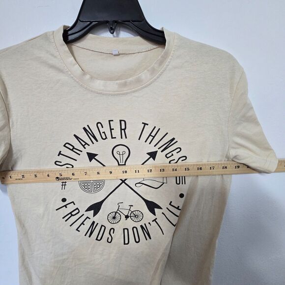 Stranger Things Friends Don’t Lie Shirt SZ L Khaki - Picture 5 of 8